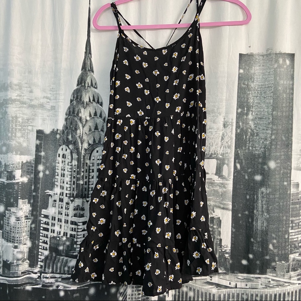 F21 black sun dress with daisy pattern